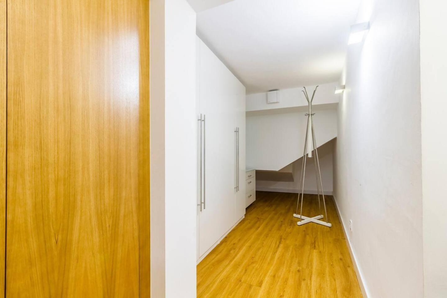 Duplex San Lorenzo セビリア 部屋 写真